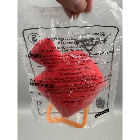 McDonalds Disney Cars Lightning McQueen Keychain Bags Clip Happy Meal Toy SEALED - Picture 2 of 5